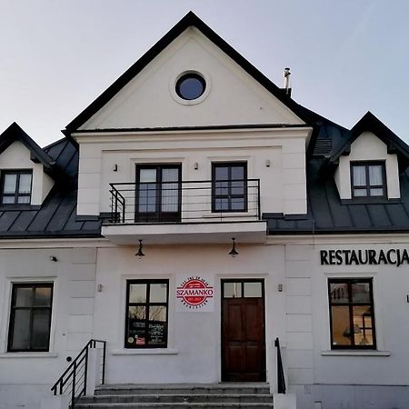 Restauracja & Pensjonat Szamanko Хрубешов Екстериор снимка